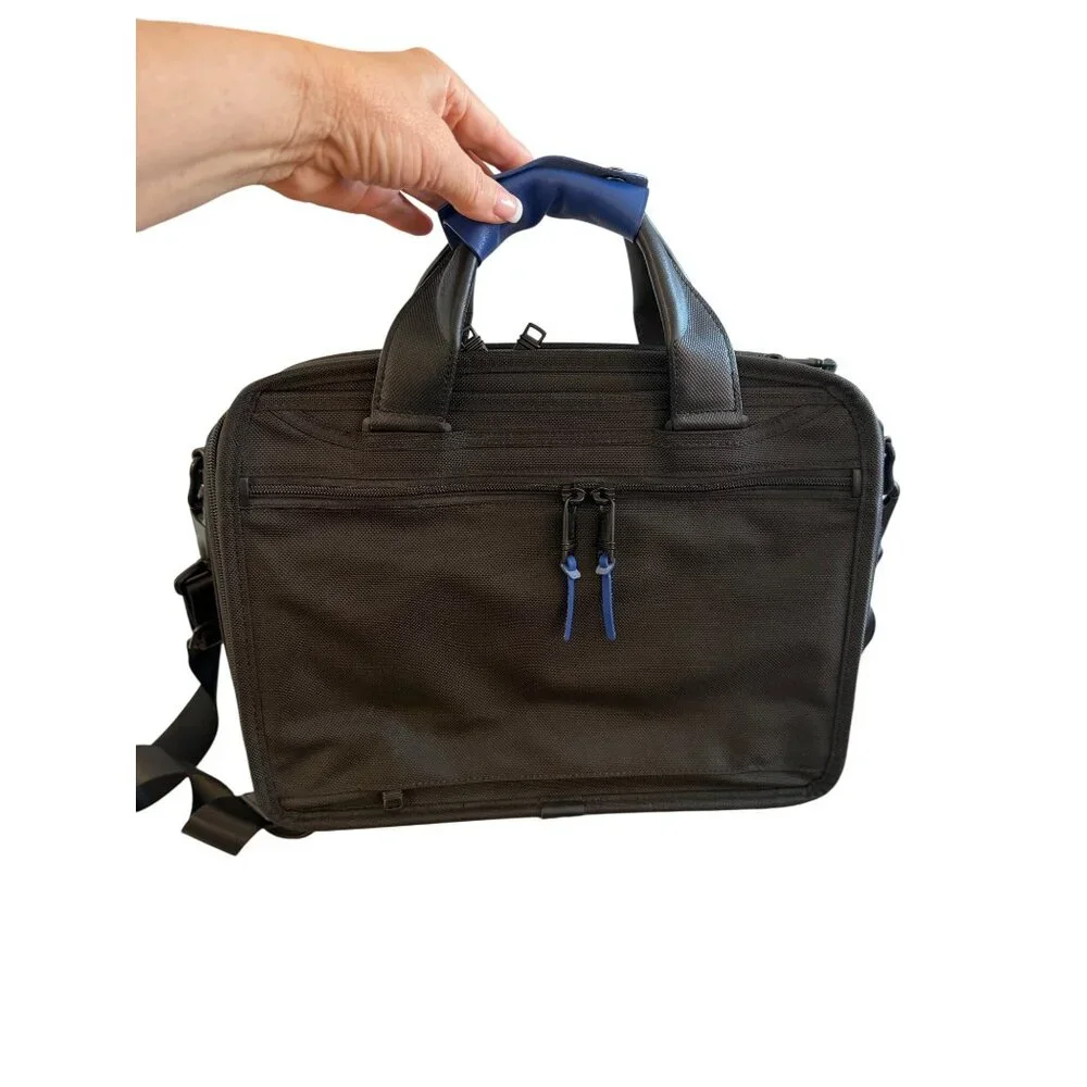 Tumi Alpha 3 Unisex Slim Three Way Briefcase Black Leather Durable Travel Work